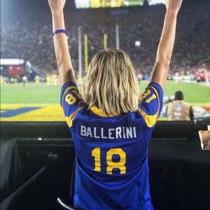 Meet your Posher, Peyton